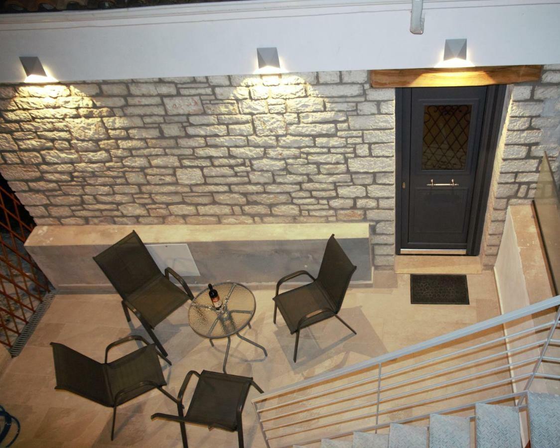 Villa Aknato à Vlikhón Extérieur photo